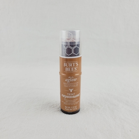 burts Bees All Aglow Bronzer Stick - Picture 5 of 5